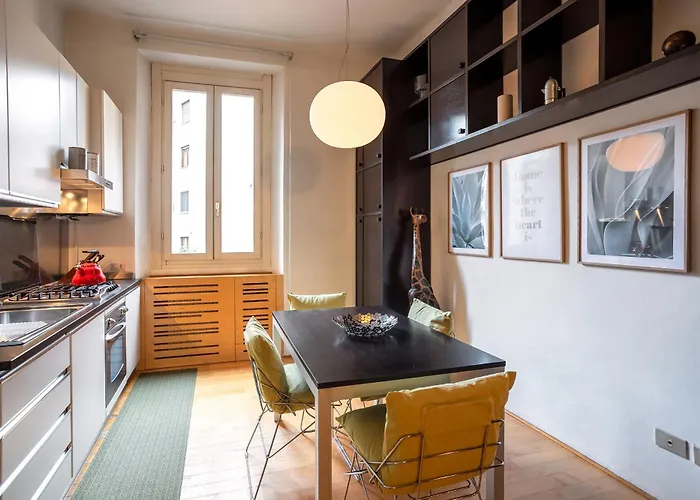 Appartement 10 Min To Porta Venezia Milaan