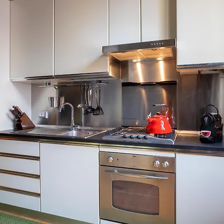 10 Min To Porta Venezia Apartment *