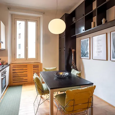 Apartment 10 Min To Porta Venezia Milan